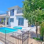 Appartement Luxury Viktorija With Private Pool
