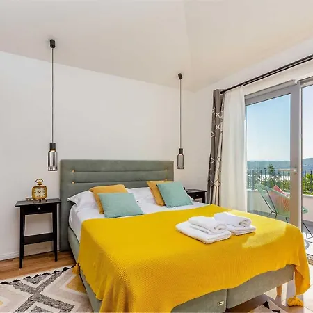 דירה Luxury Viktorija With Private Pool Čižići