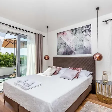Luxury Viktorija With Private Pool *