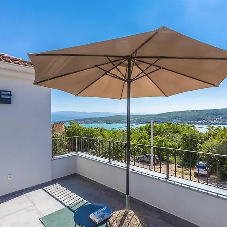 Luxury Viktorija With Private Pool Apartament Čižići