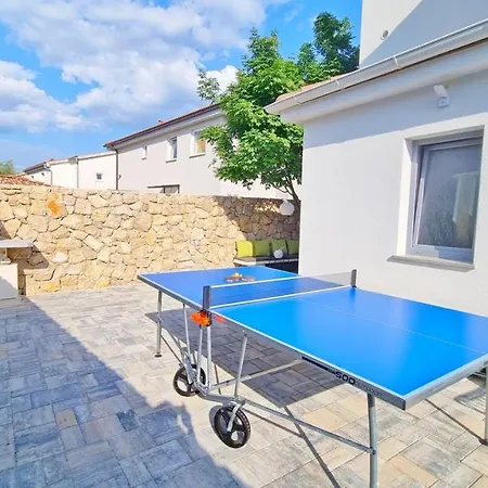 아파트 Luxury Viktorija With Private Pool *