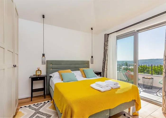 Appartement Luxury Viktorija With Private Pool Čižići