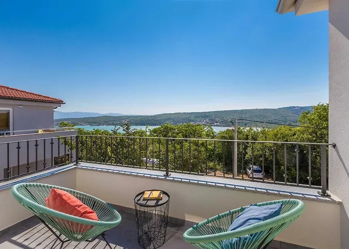 Appartement Luxury Viktorija With Private Pool Čižići
