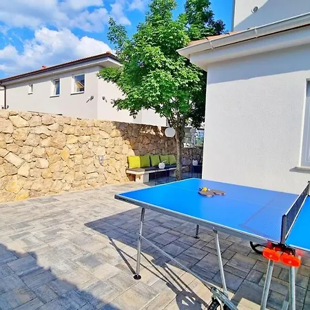 Luxury Viktorija With Private Pool