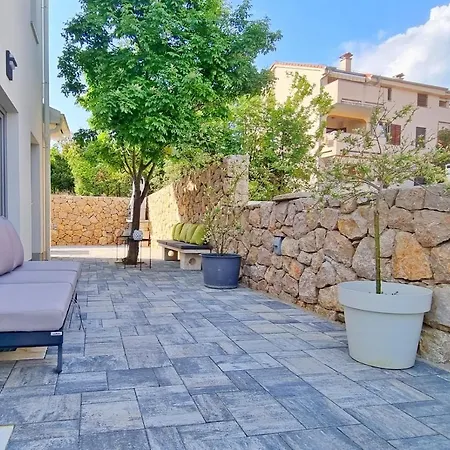 Luxury Viktorija With Private Pool Apartament